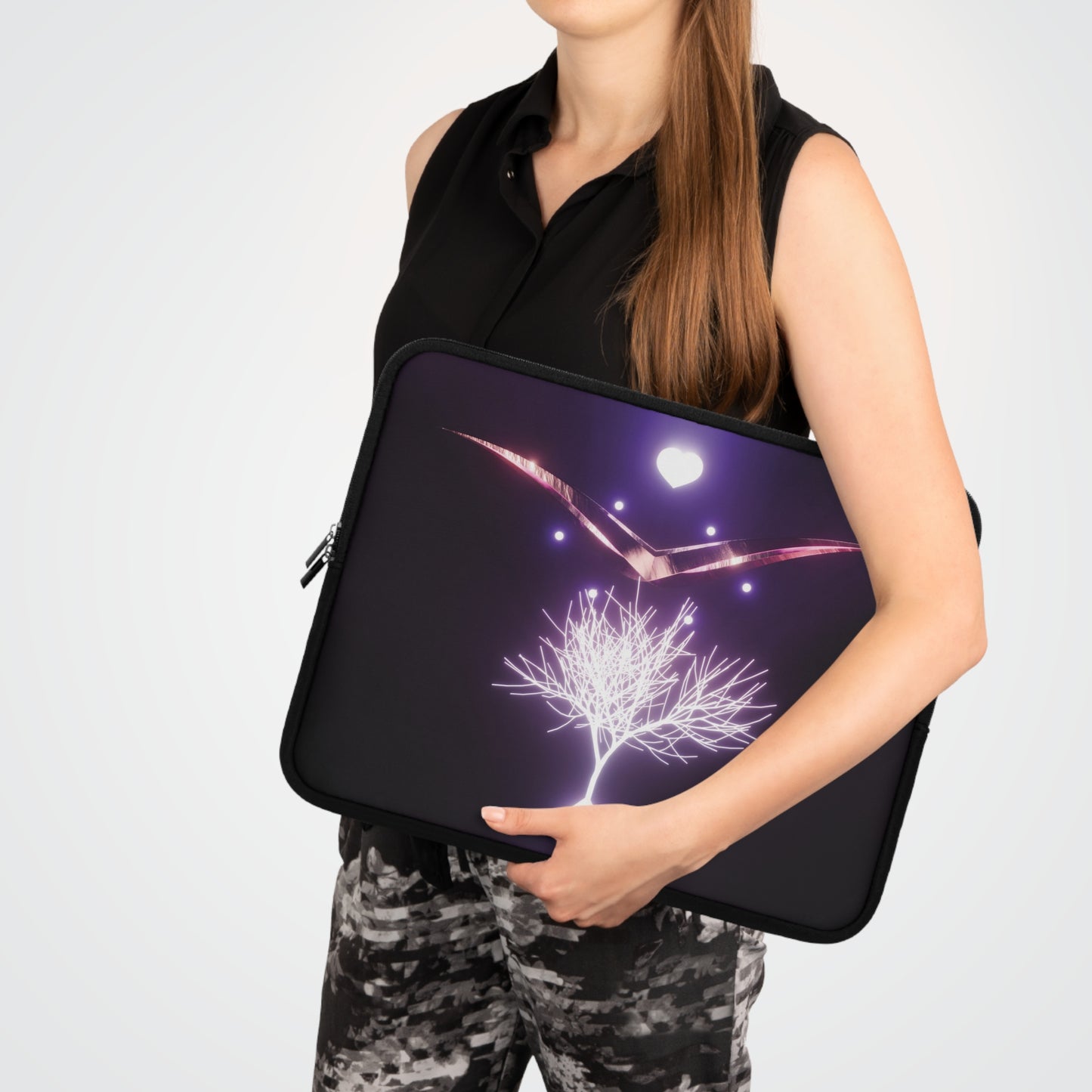 februaria 7 🤍 laptop sleeve
