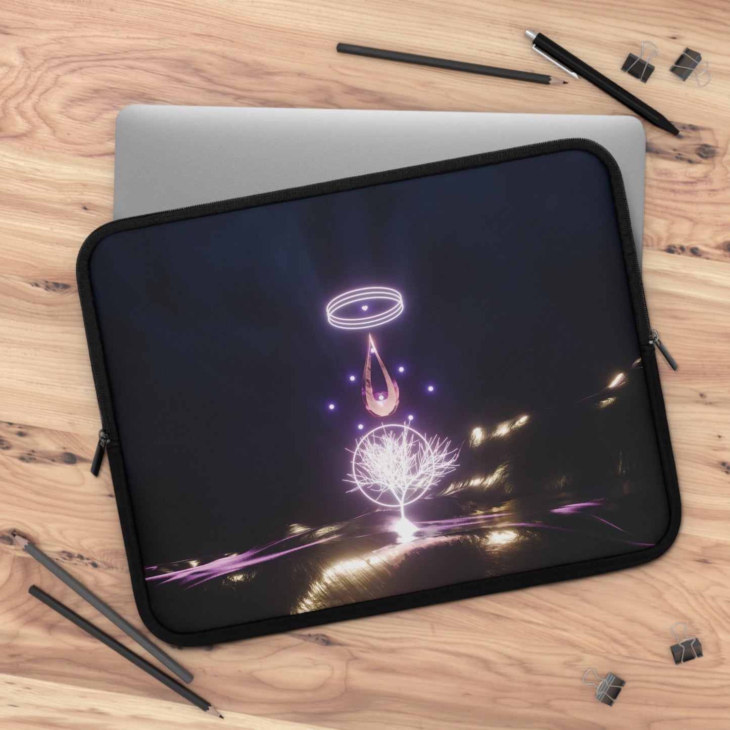 februaria 5 🤍 laptop sleeve