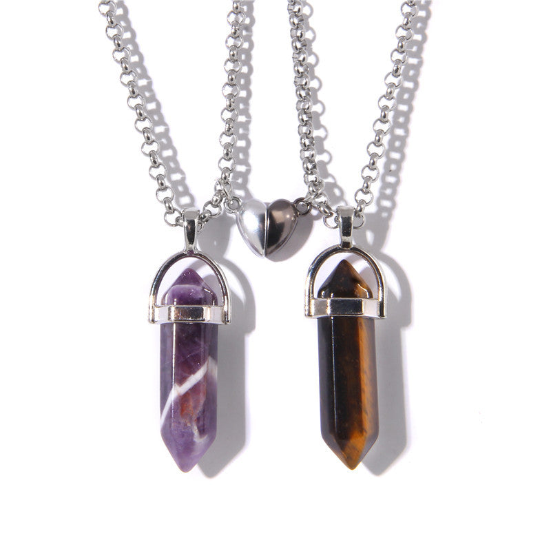 Colgante de piedra de pilar hexagonal con corazón magnético