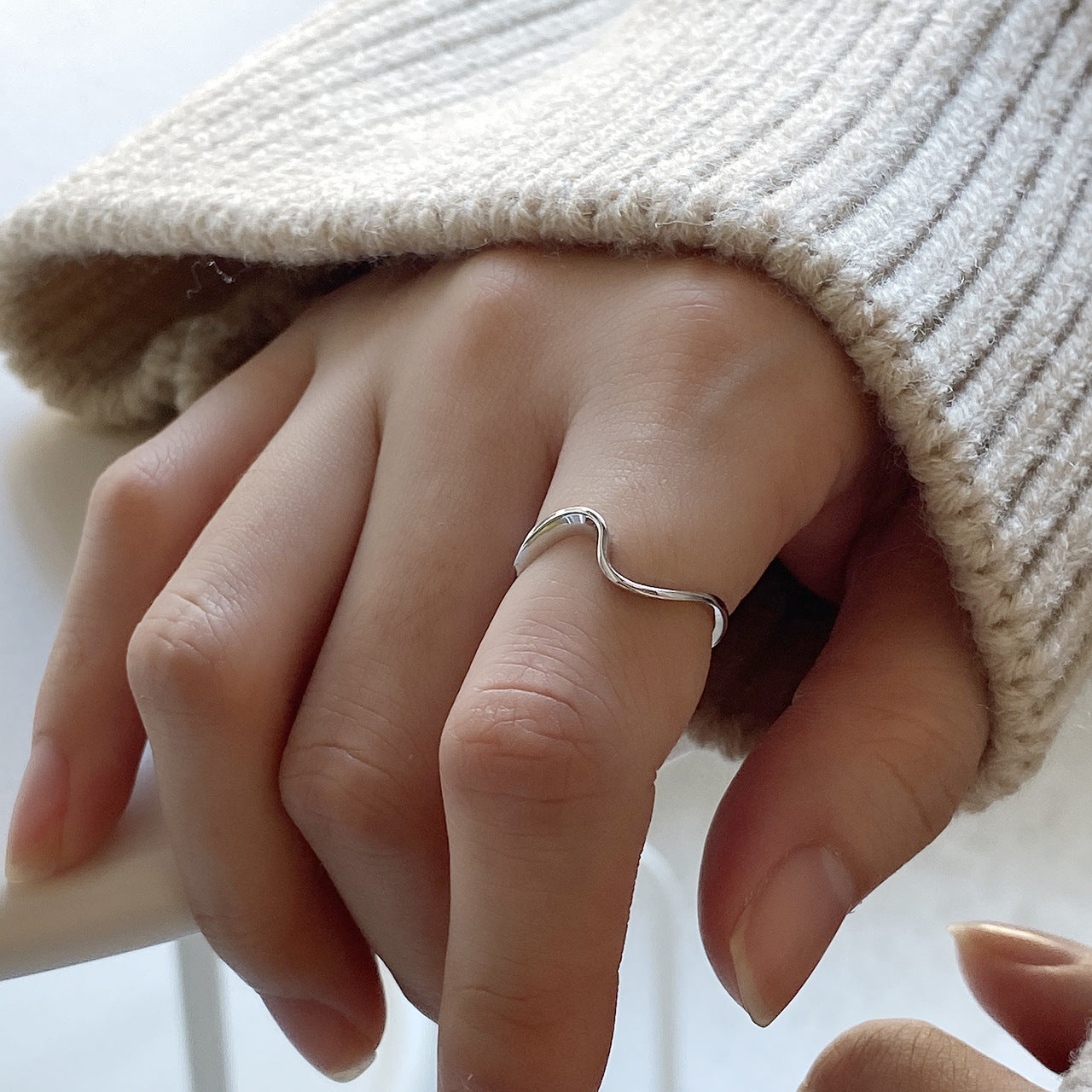 フランス香港メビウスリング