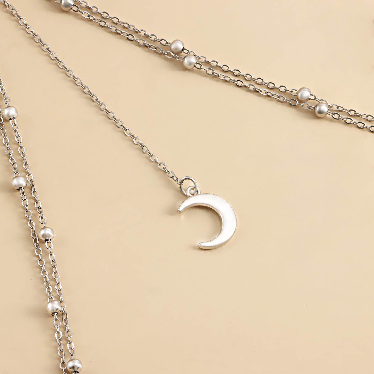 Cadena de muslo orbital lunar