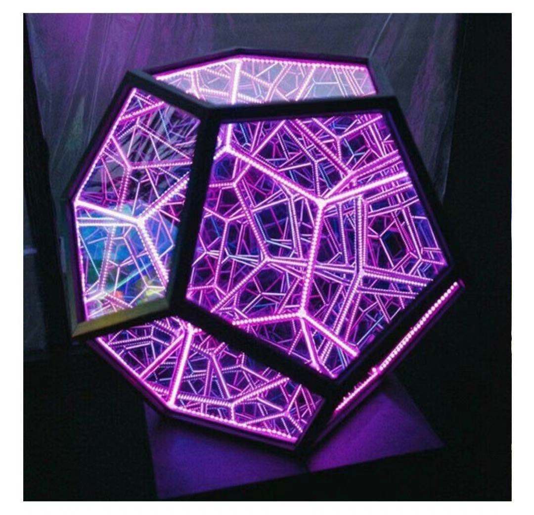 Dodecahedron Infinity Lamp