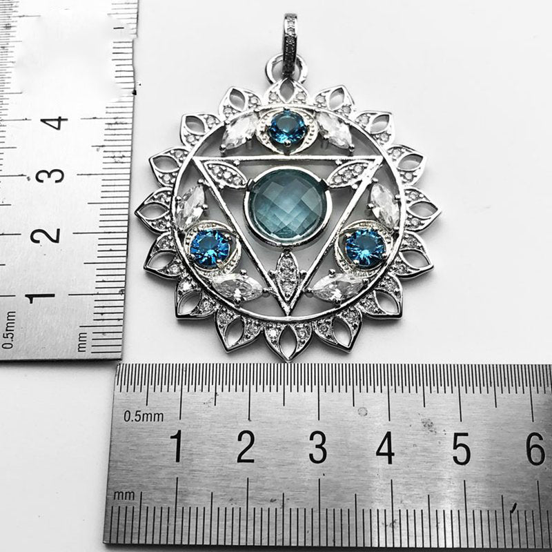 ジオメトリック ソーラー ロータス ペンダント