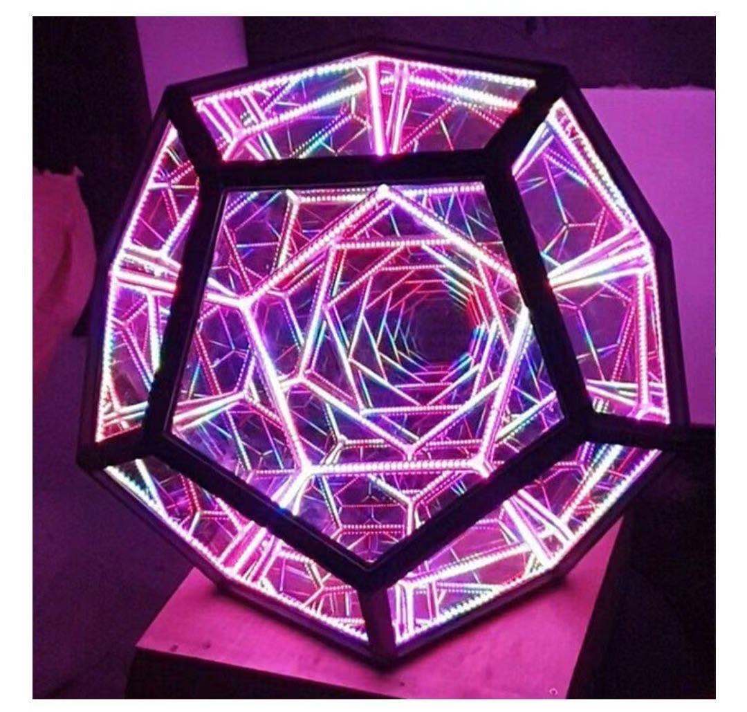 Dodecahedron Infinity Lamp